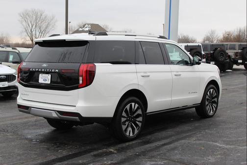 2025 Ford Expedition Platinum