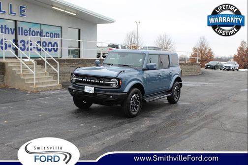 2025 Ford Bronco Outer Banks