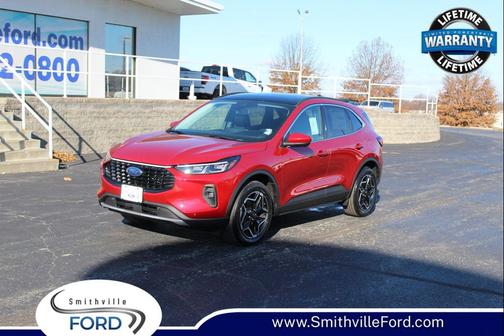 2026 Ford Escape Platinum