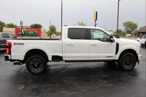 2026 Ford F-250 Platinum