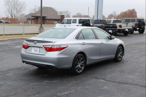 2015 Toyota Camry XSE