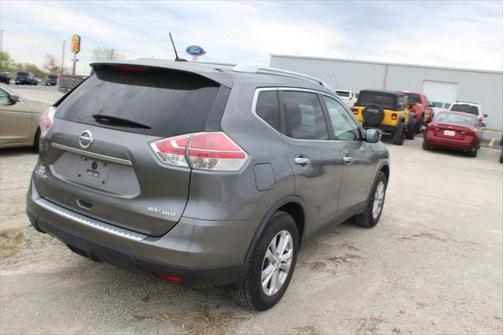 2015 Nissan Rogue SV