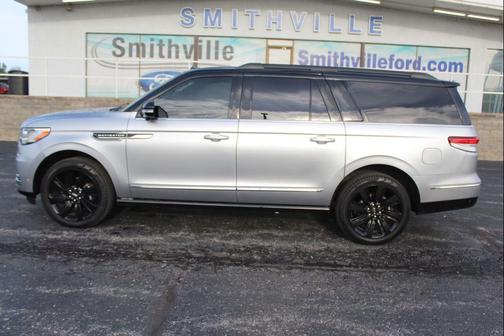 Radiance Metallic 2022 Lincoln Navigator Black Label
