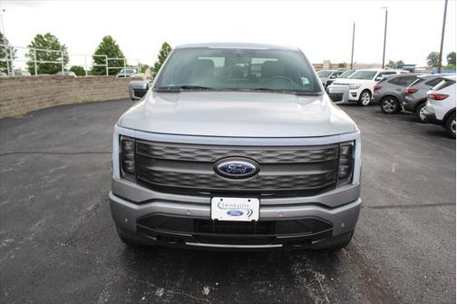 2023 Ford F-150 Lightning LARIAT