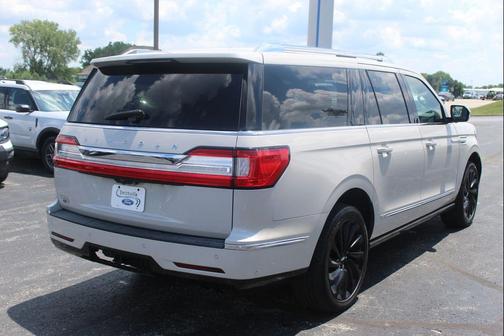 Ceramic Pearl 2021 Lincoln Navigator Reserve