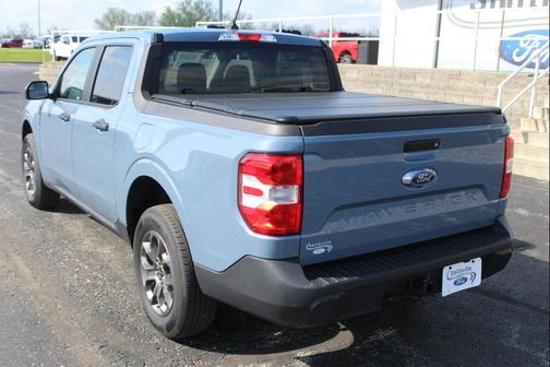 Azure Gray Metallic Tri-Coat 2024 Ford Maverick XLT