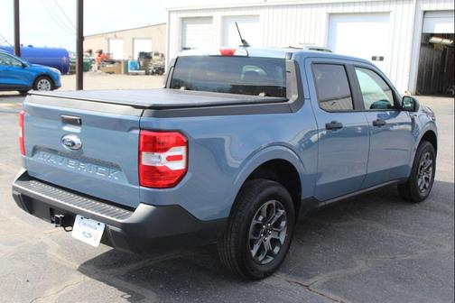 Azure Gray Metallic Tri-Coat 2024 Ford Maverick XLT