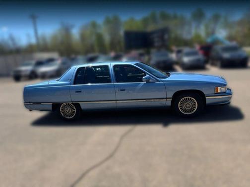 1994 Cadillac DeVille Base