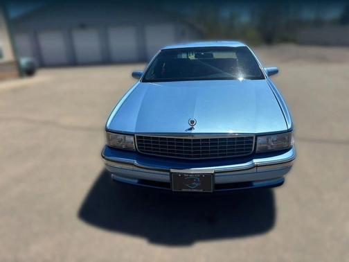 1994 Cadillac DeVille Base