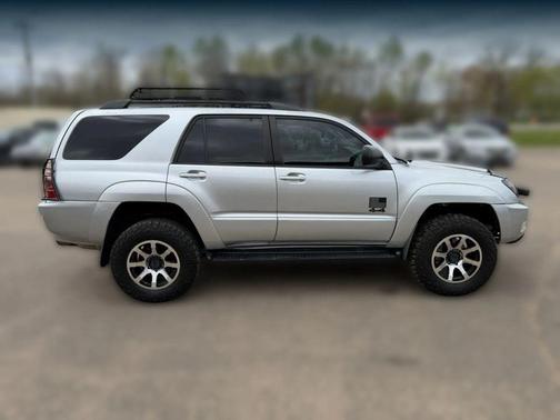 Silver 2005 Toyota 4Runner Sport