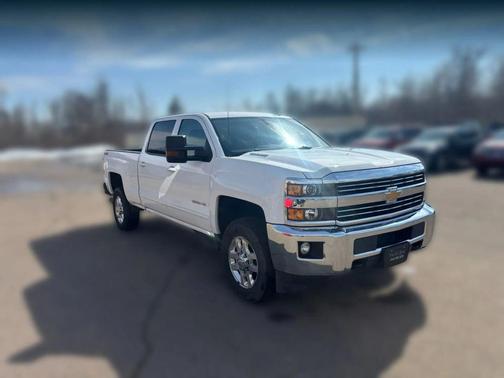 White 2015 Chevrolet Silverado 3500 LT