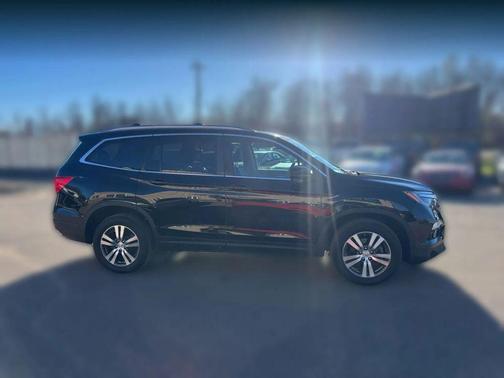 Black 2017 Honda Pilot EX-L