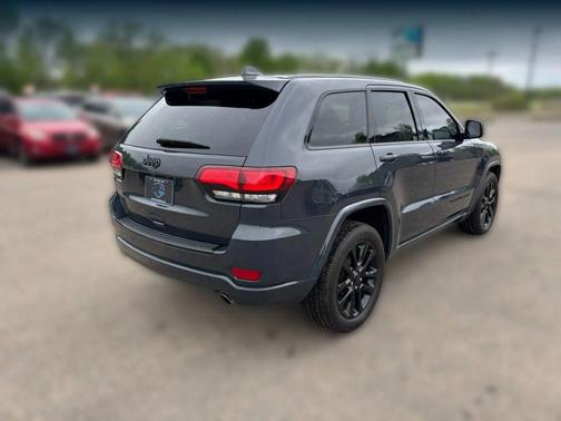 Rhino Clearcoat 2018 Jeep Grand Cherokee Altitude