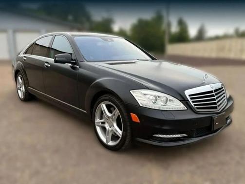 Andorite Gray Metallic 2013 Mercedes-Benz S-Class 4MATIC