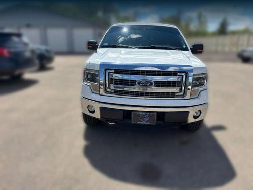 Oxford White 2014 Ford F-150 XLT