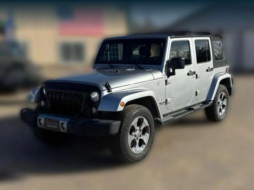 Billet Silver Metallic Clearcoat 2017 Jeep Wrangler Unlimited Sahara