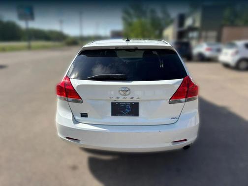 Blizzard Pearl 2011 Toyota Venza Base