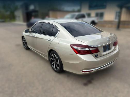 Gold 2016 Honda Accord EX-L