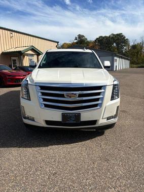 White Diamond Tricoat 2015 Cadillac Escalade ESV Sport