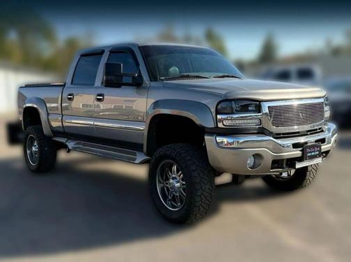 Silver 2003 GMC Sierra 2500 SLT H/D Crew Cab