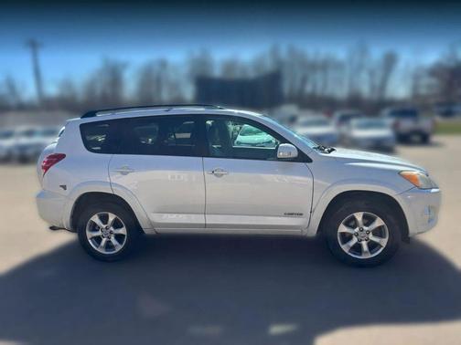 Blizzard Pearl 2010 Toyota RAV4 Limited