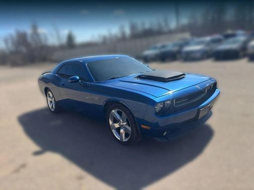 Deep Water Blue Pearlcoat 2010 Dodge Challenger R/T
