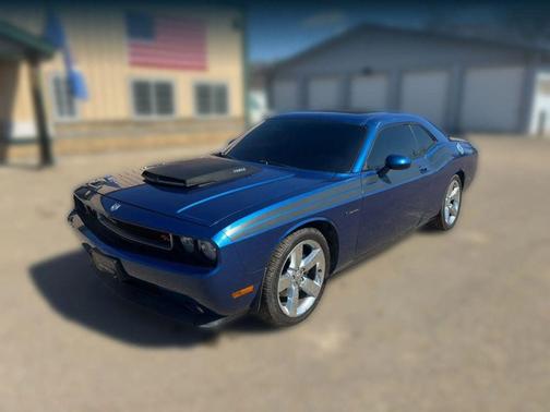 Deep Water Blue Pearlcoat 2010 Dodge Challenger R/T