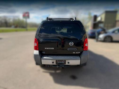 Black 2010 Nissan Xterra SE
