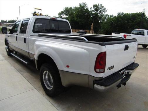 2004 Ford F-350 Lariat
