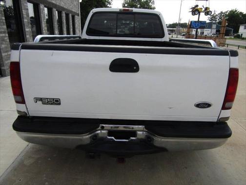 2004 Ford F-350 Lariat