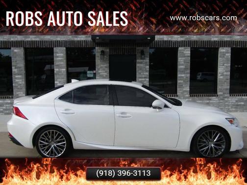 2015 Lexus IS 250 Crafted Line