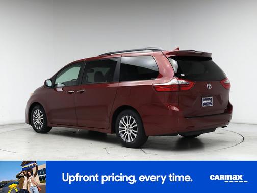 2020 Toyota Sienna XLE Premium