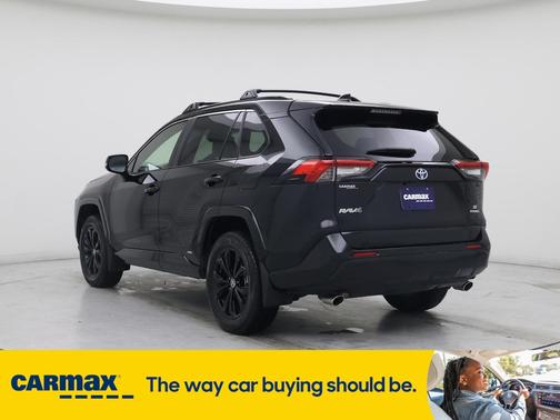 2022 Toyota RAV4 Hybrid SE
