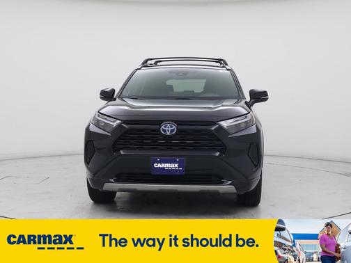 2022 Toyota RAV4 Hybrid SE
