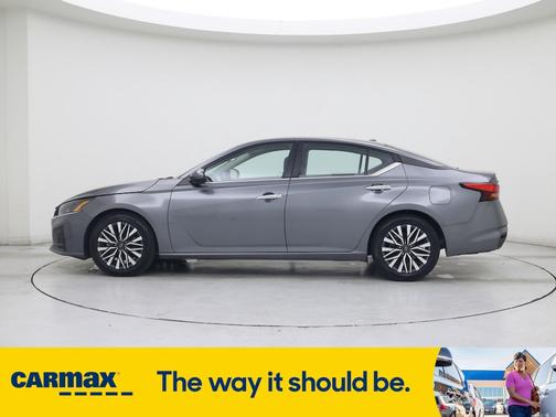 2023 Nissan Altima SV