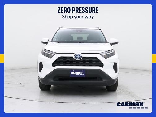 White 2022 Toyota RAV4 Hybrid XLE