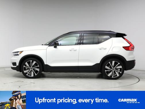 White 2021 Volvo XC40 Recharge Pure Electric P8 R-Design