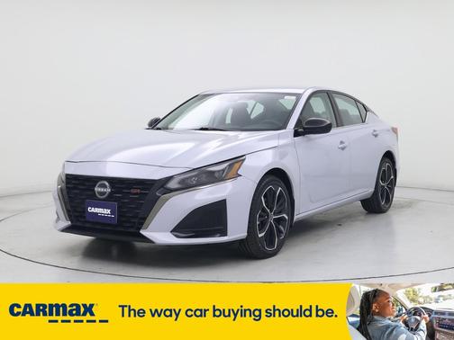 2023 Nissan Altima SR
