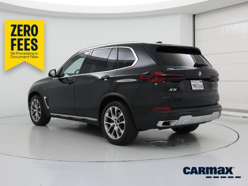 Black 2025 BMW X5 xDrive40i