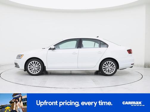 White 2016 Volkswagen Jetta SEL