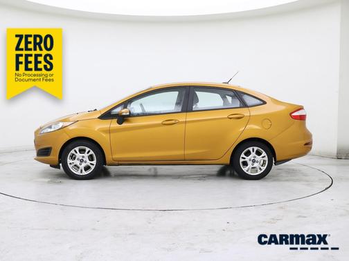 Orange 2016 Ford Fiesta SE