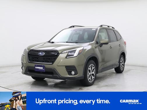 Green 2023 Subaru Forester Premium
