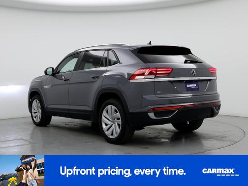 2022 Volkswagen Atlas Cross Sport SE w/Tech