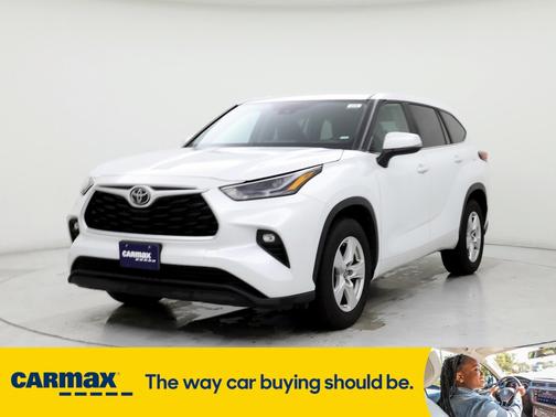2023 Toyota Highlander LE