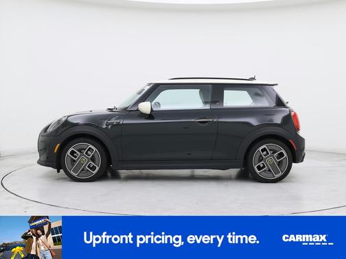 2023 MINI SE Hardtop SE