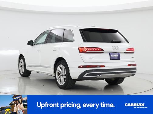 2023 Audi Q7 Premium Plus