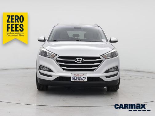 Silver 2018 Hyundai TUCSON SE