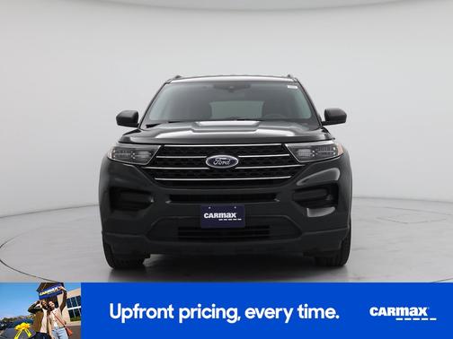 Green 2023 Ford Explorer XLT