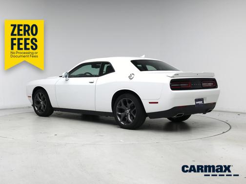 White 2019 Dodge Challenger SXT Plus