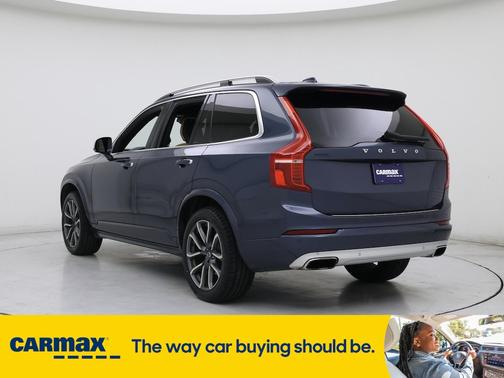 2019 Volvo XC90 T6 Momentum